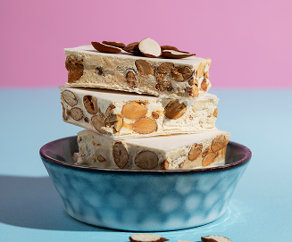 Photo du plat Tujon maison aux amandes et noix torréfiées